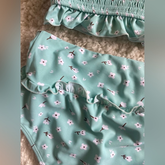 Adorable bikini retro boho top rouched and ruffles design size XL - Picture 3 of 6